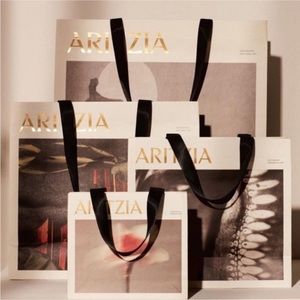 Aritzia mystery Surprise bundle - S and XS